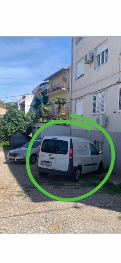 Sanela- Apartman Za Bezbrizan Odmor Crikvenica Exterior foto